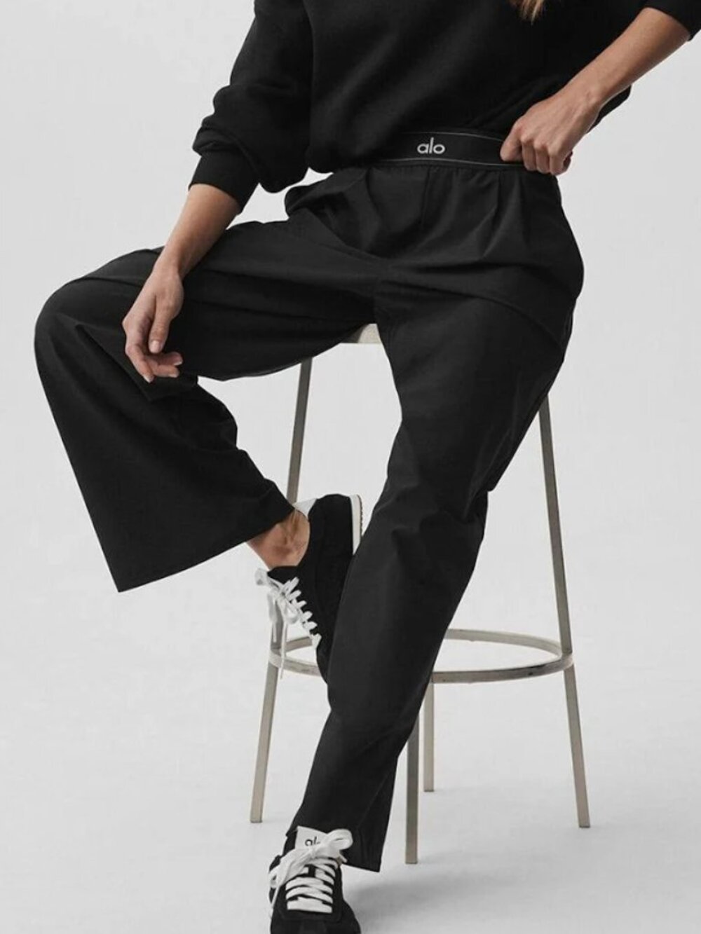 ๐Alo Yoga Suit Up Trouser Black (Regular Fit 30-inch Inseam)๐ - Picture 12 of 12